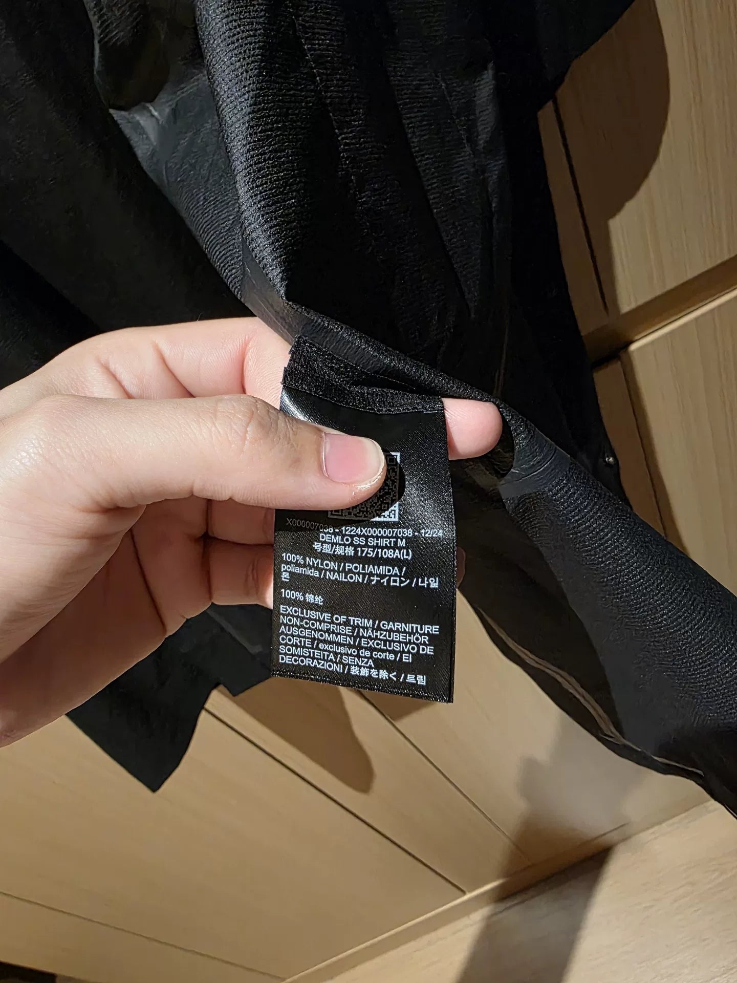ARC'TERYX Veilance Black Short-Sleeve Shirt L