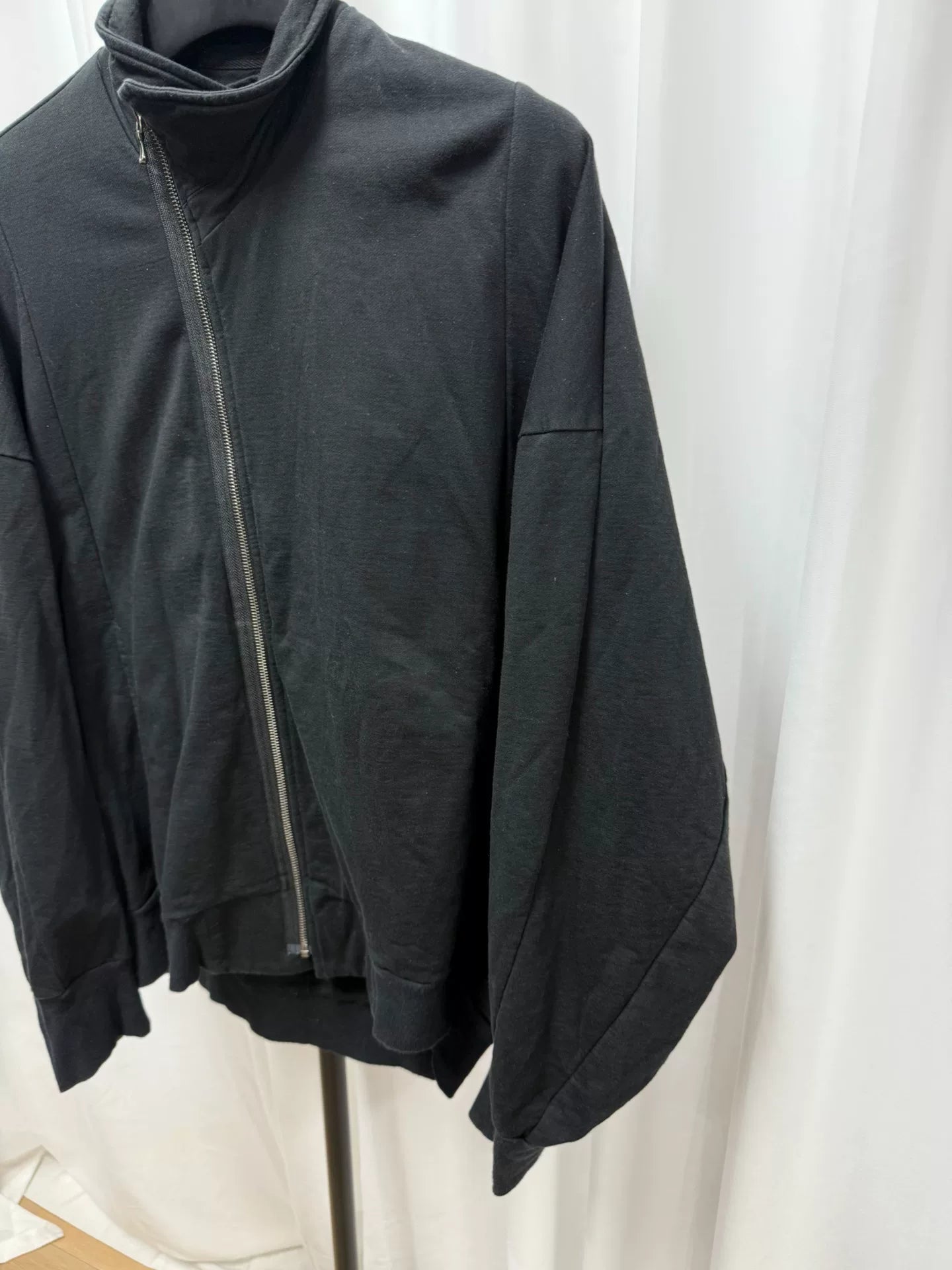 Bat Wing Sleeve Jacket in Black
