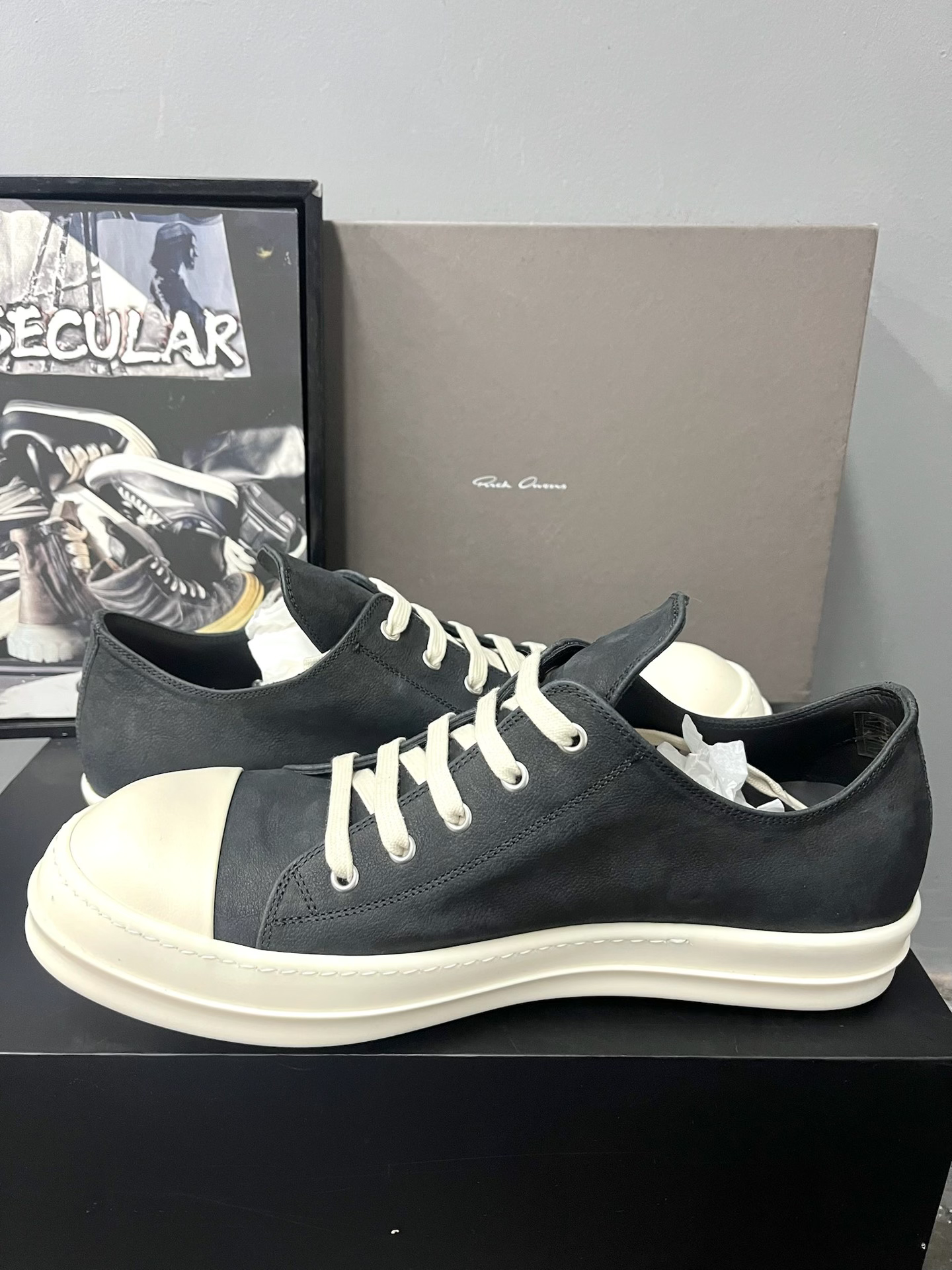 Rick Owens 26SS Washed Leather Low-Top Sneakers
