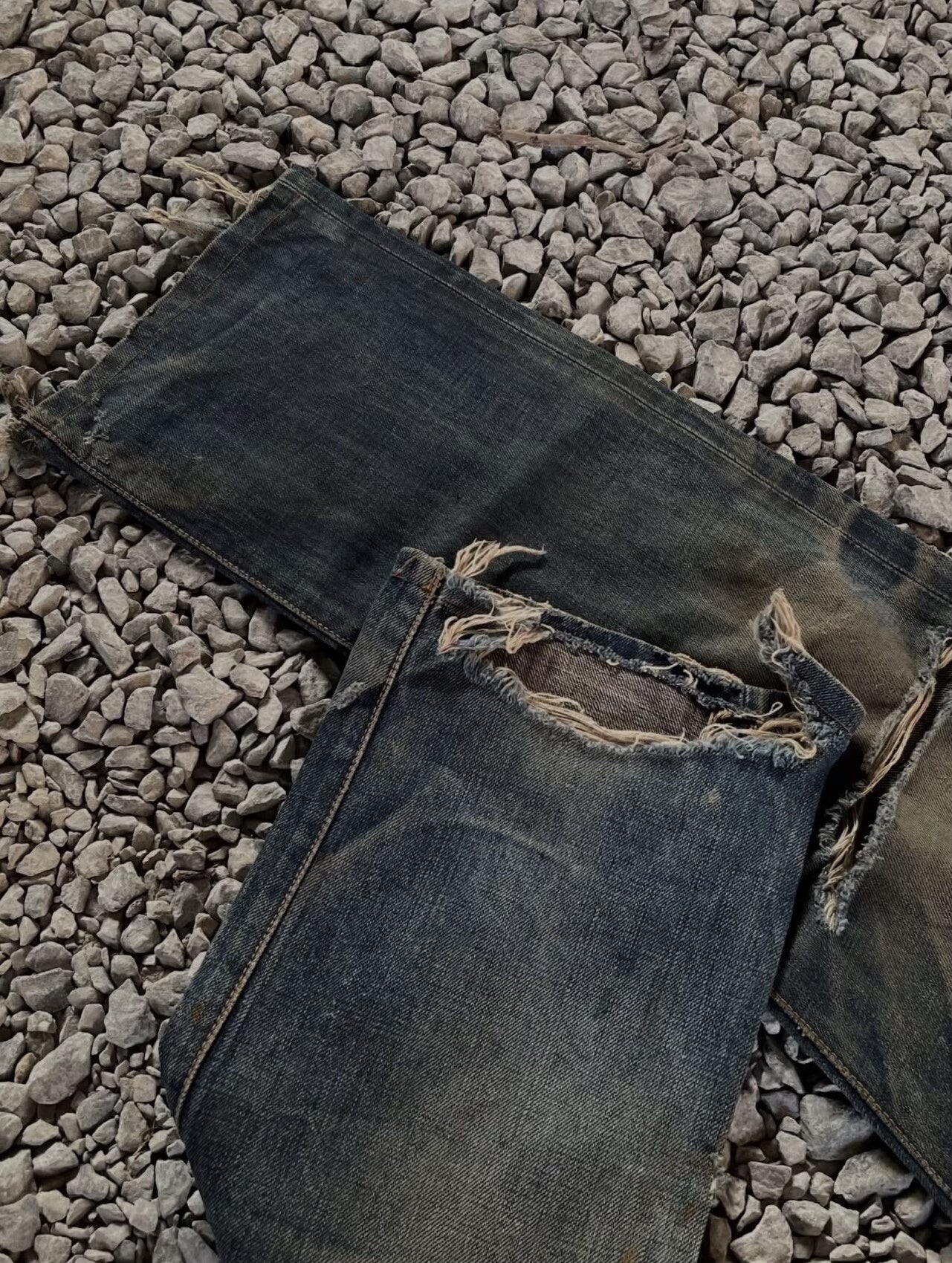 Vintage 1990s-2000s Levi's 201 Jeans