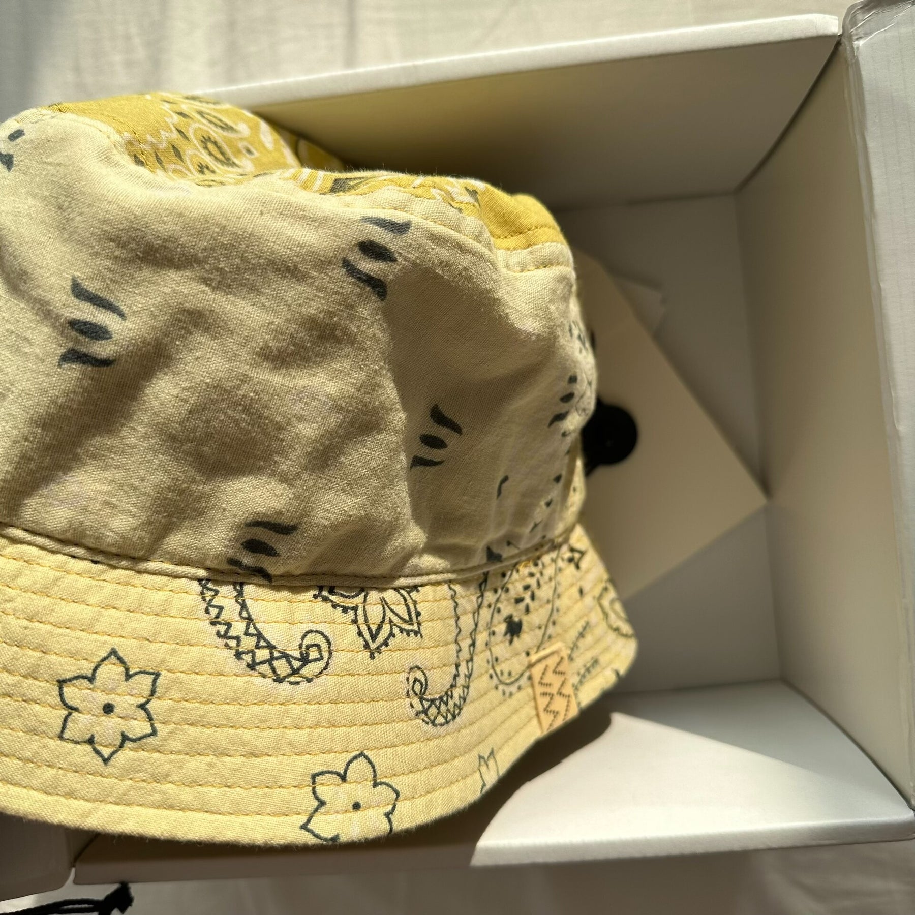 visvim dome bucket hat