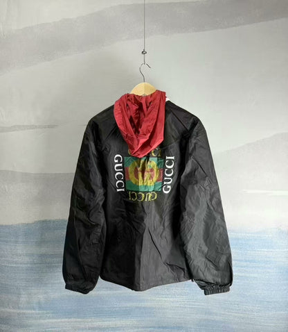 gucci black vintage hooded jacket size 54