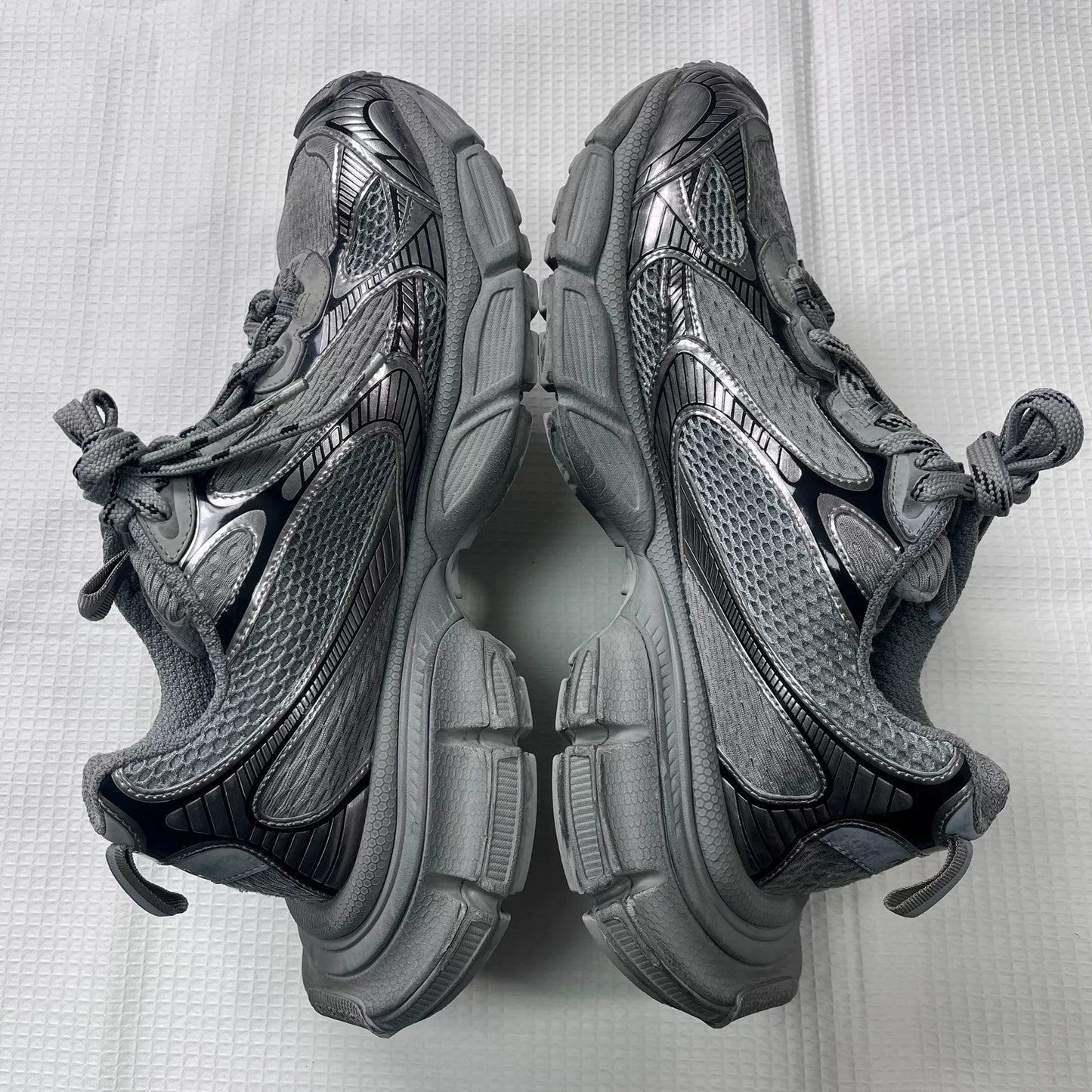 Balenciaga 3XL Sneakers Size 44