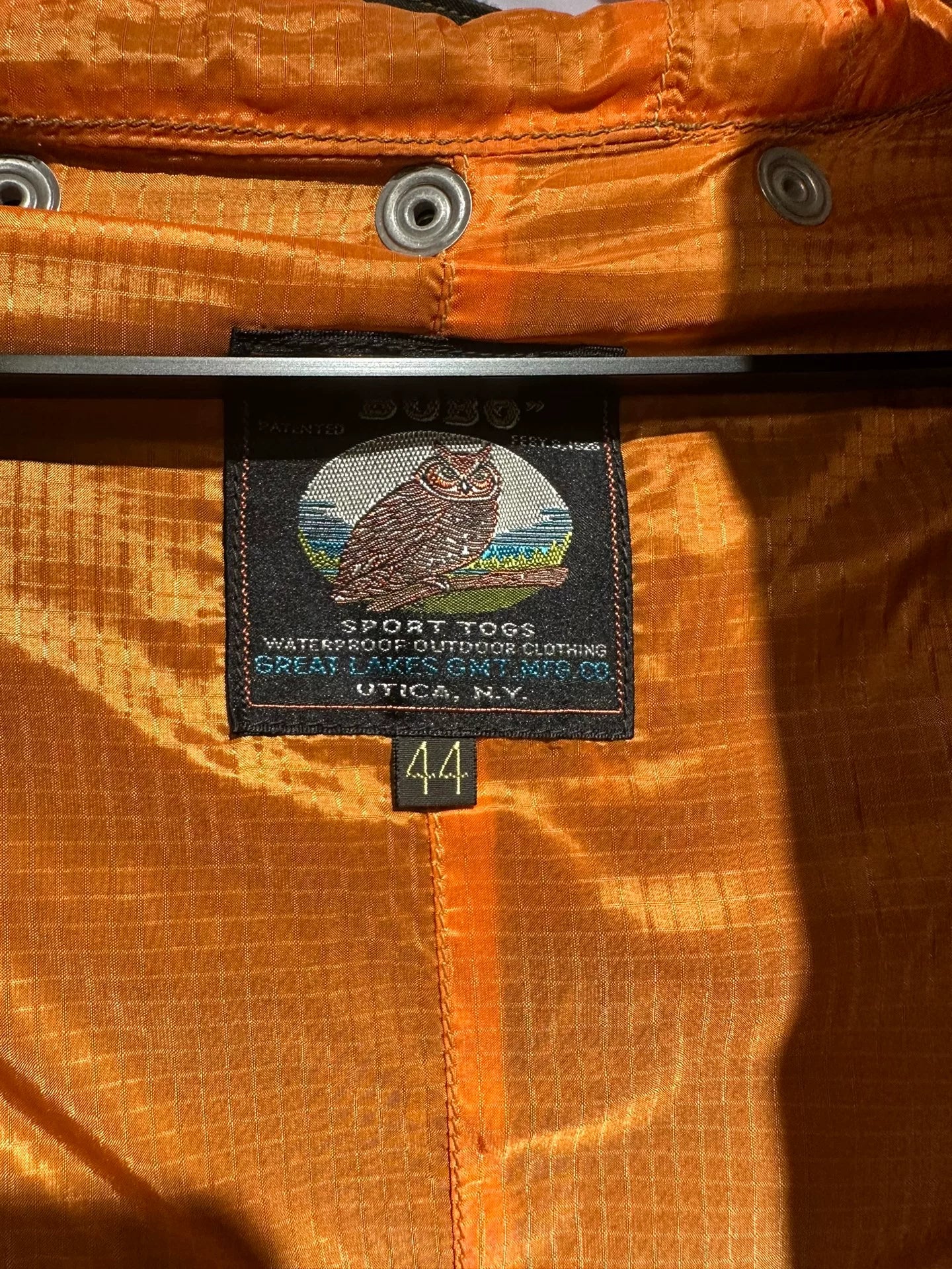 Freewheelers Worcester Hunting Coat in Olive Green