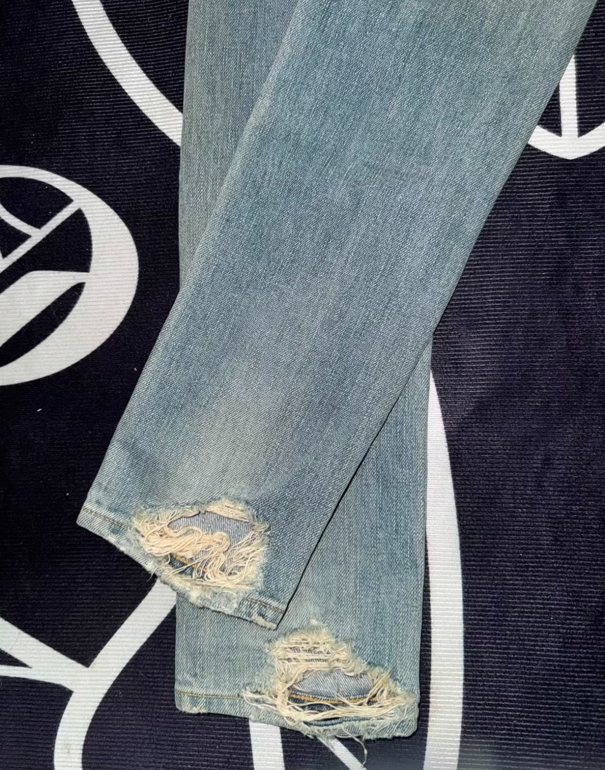 Saint Laurent SLP 14SS Distressed Jeans
