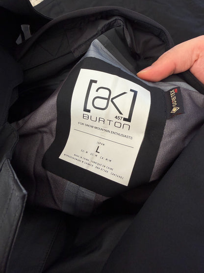 black burton ak457 ski overalls size L