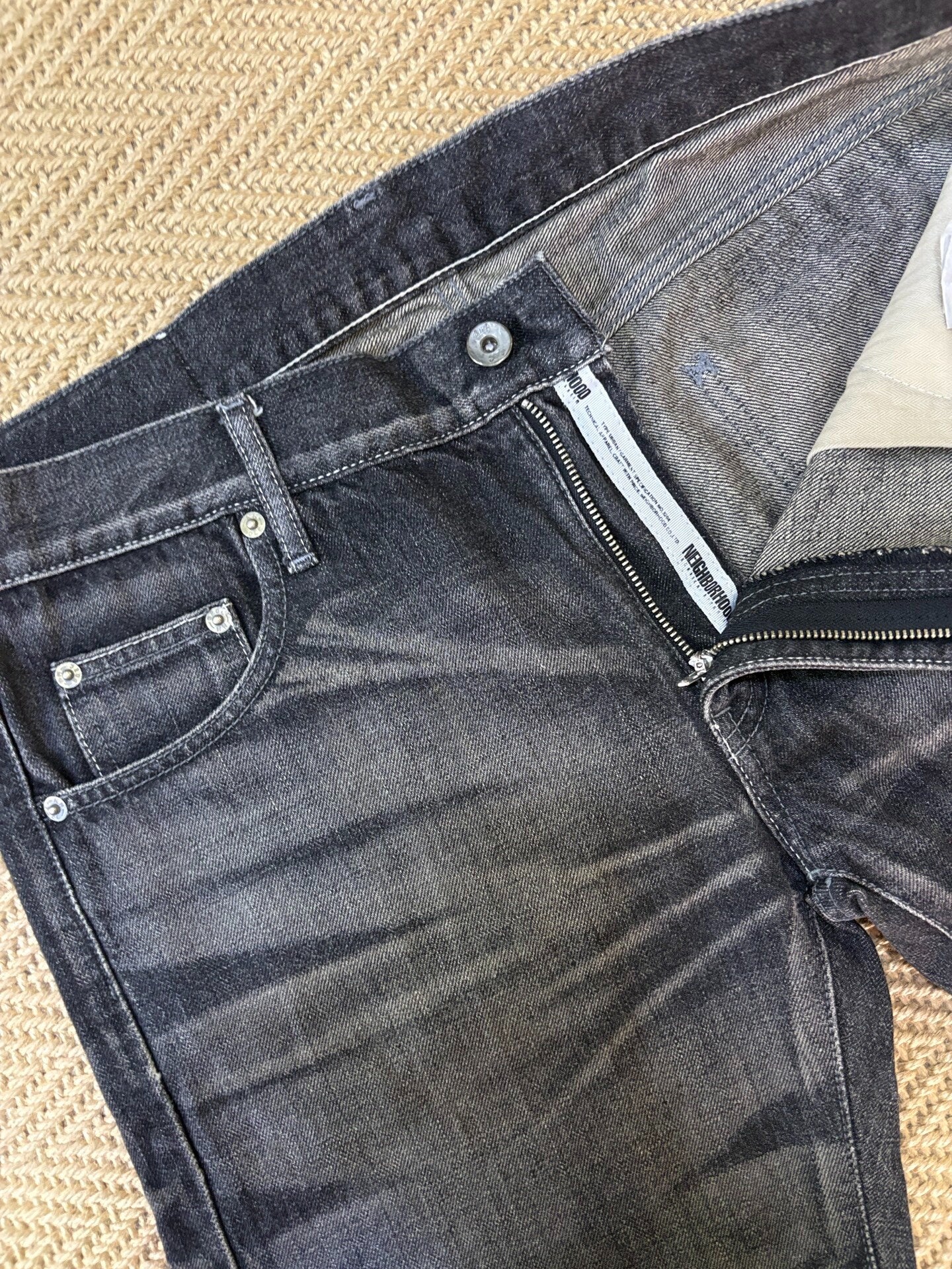 Neighborhood 07EX Distressed Wash Narrow Jeans