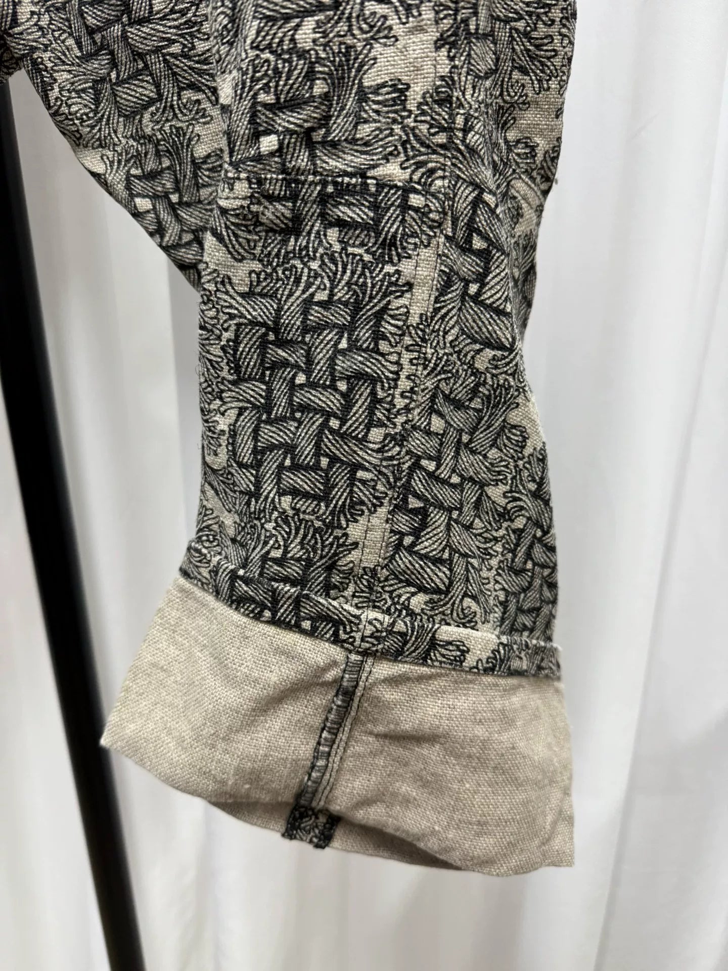 unique patterned cropped denim pants