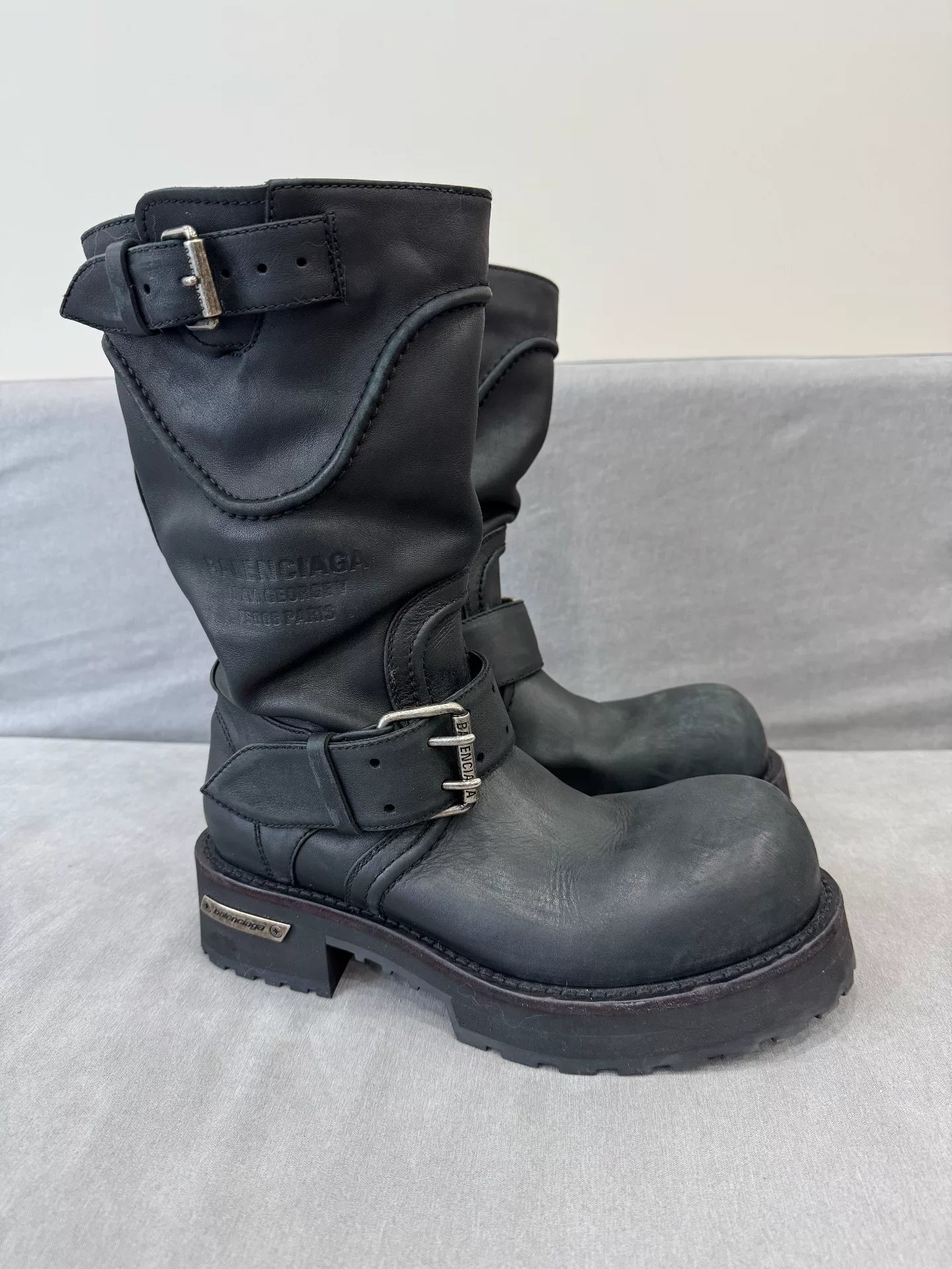 balenciaga venom boots size 40 second-hand