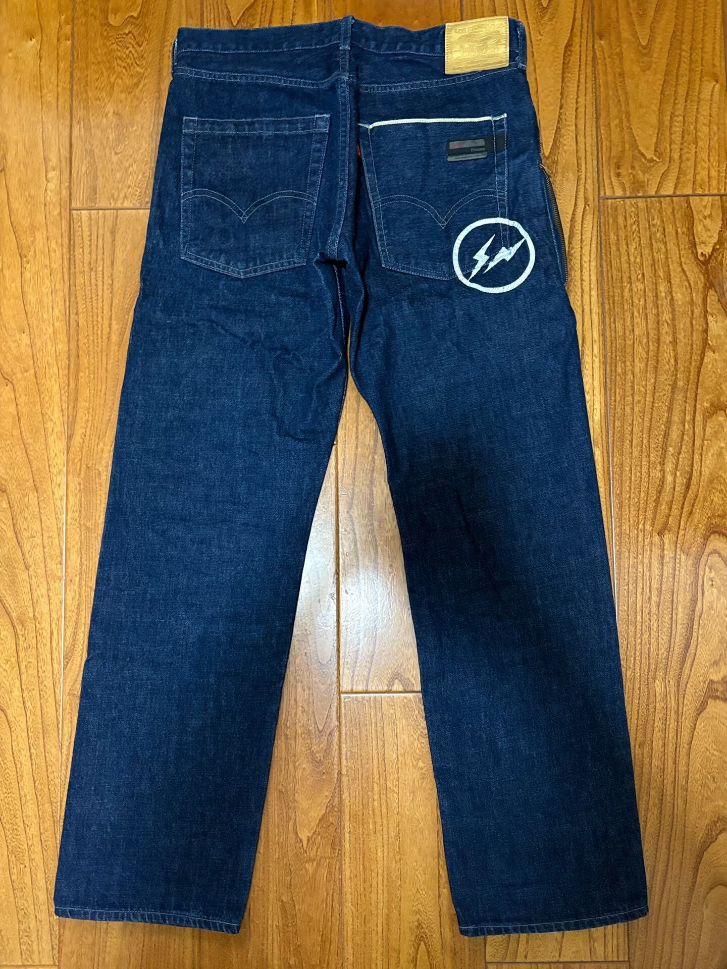 levis fenom gold label heavyweight jeans