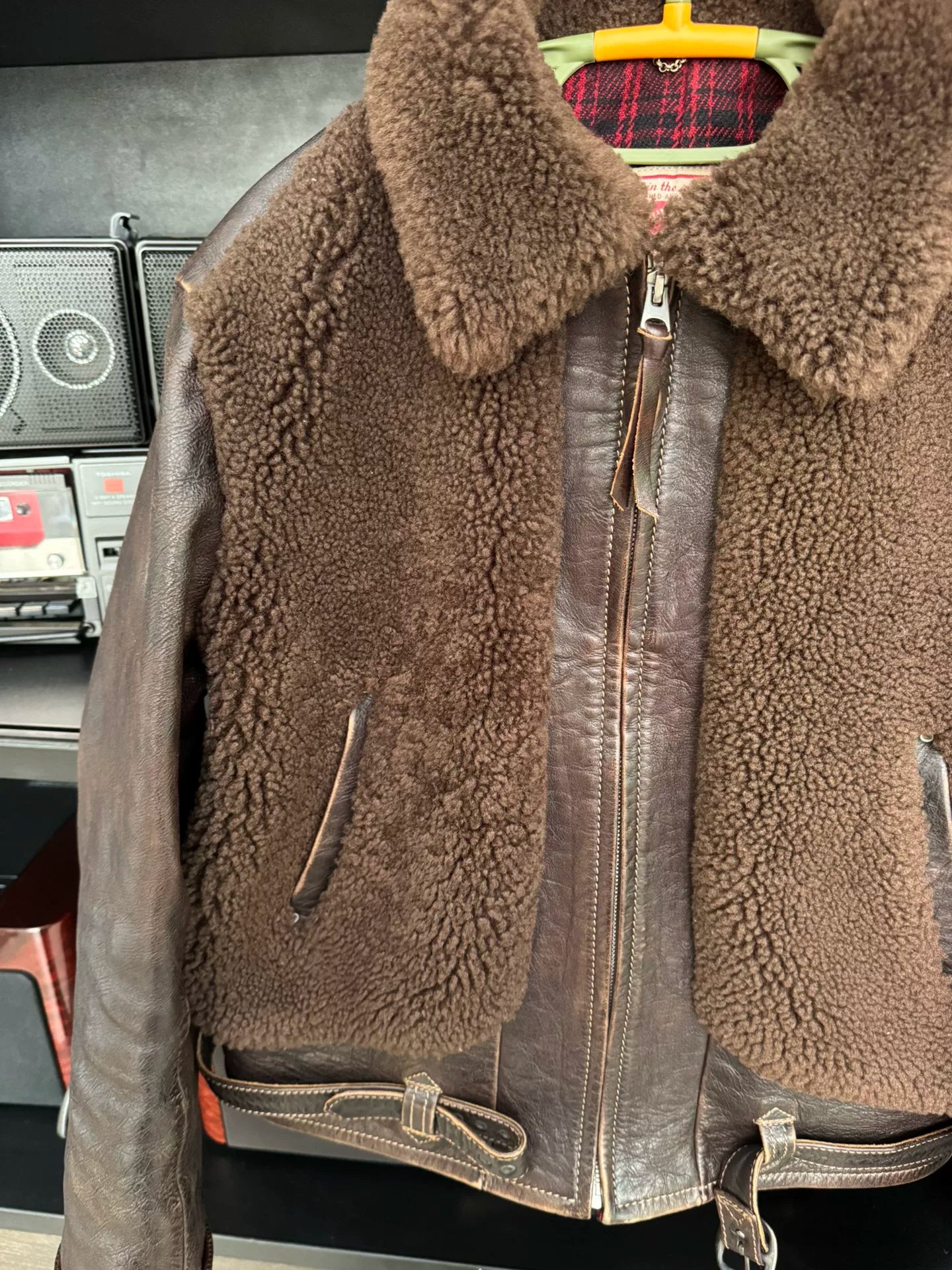 thedi classic brown bear leather jacket