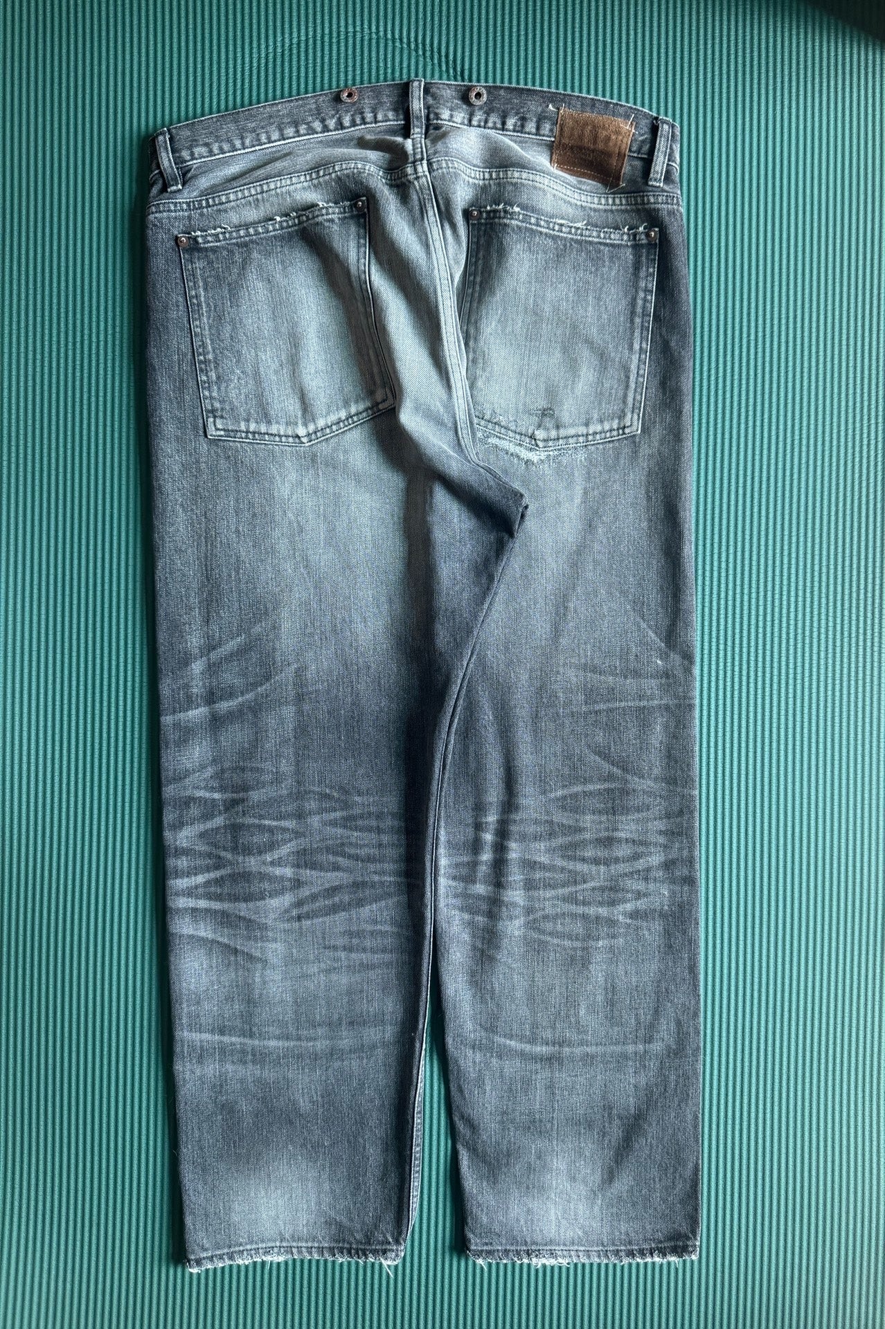 MADNESS 23AW Distressed Denim Pants