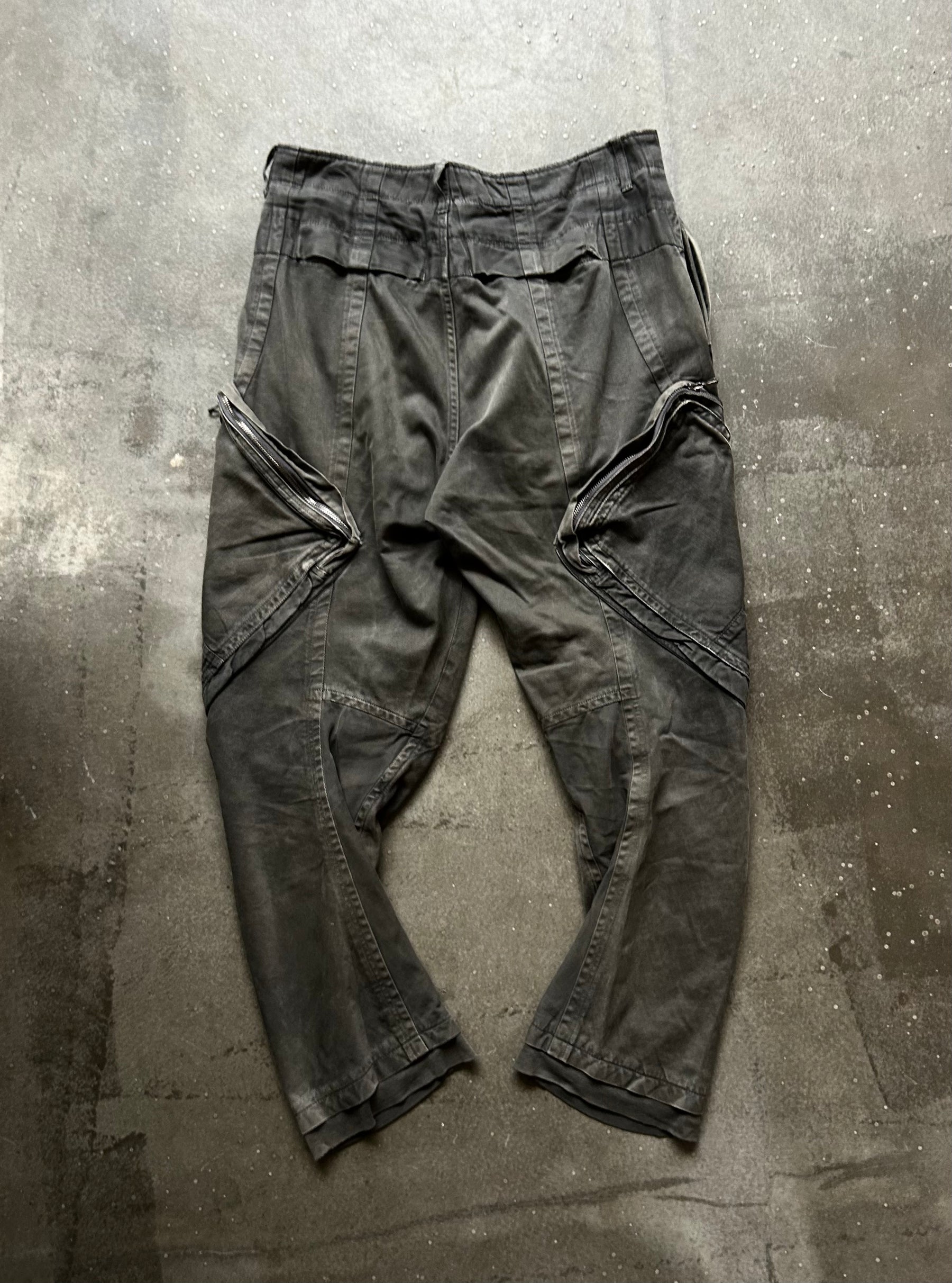 Julius 10s Distressed Curved Cargo Pants