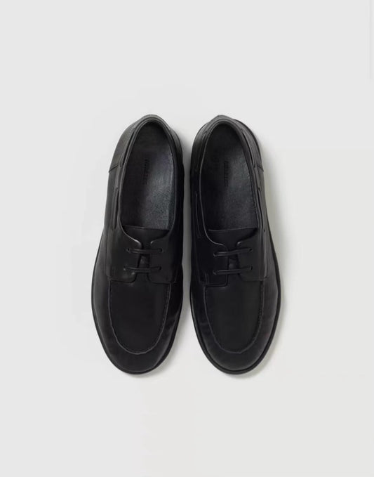 AURALEE SOFT LEATHER DECK SHOES