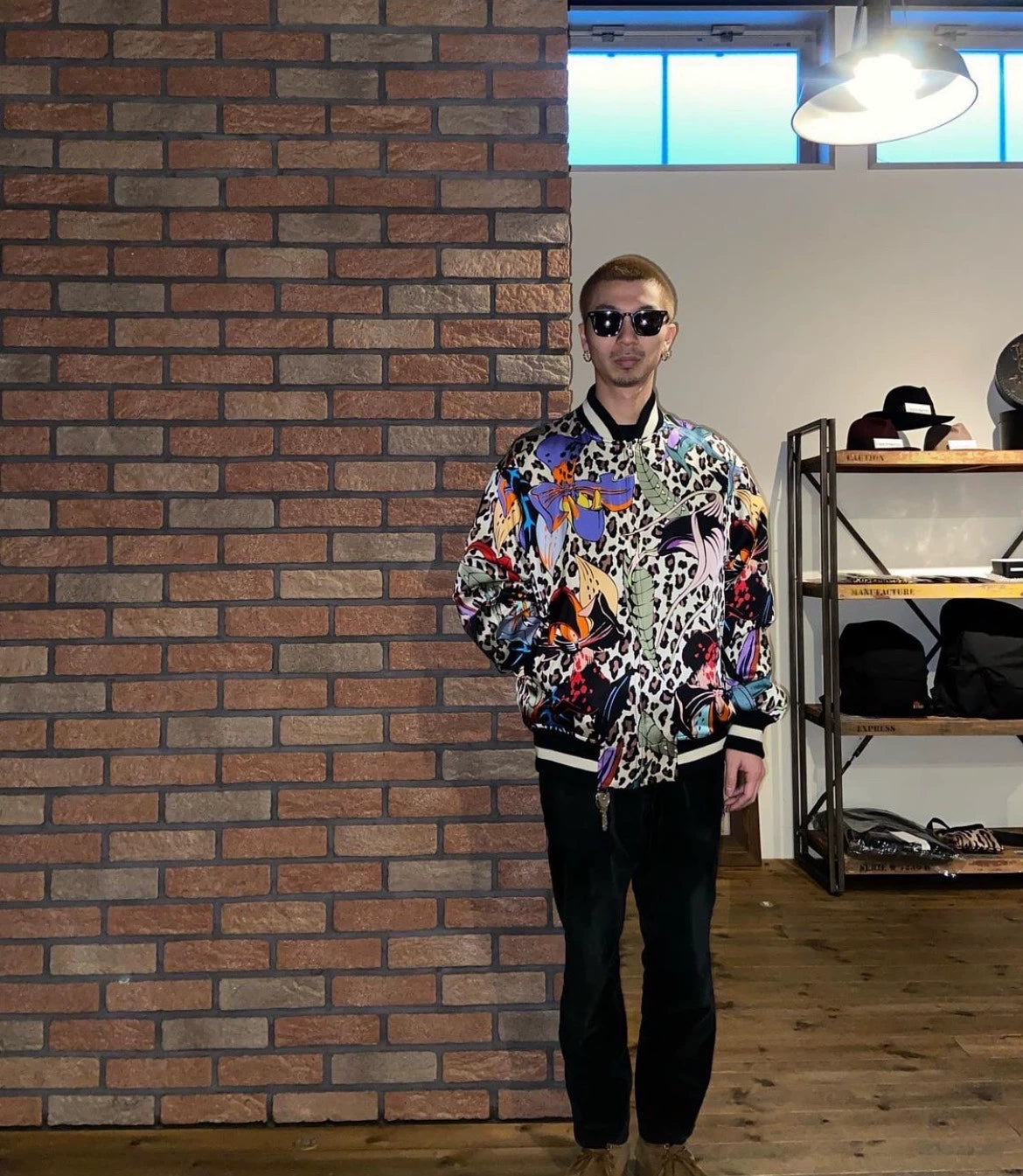 wacko maria colorful printed jacket in size L