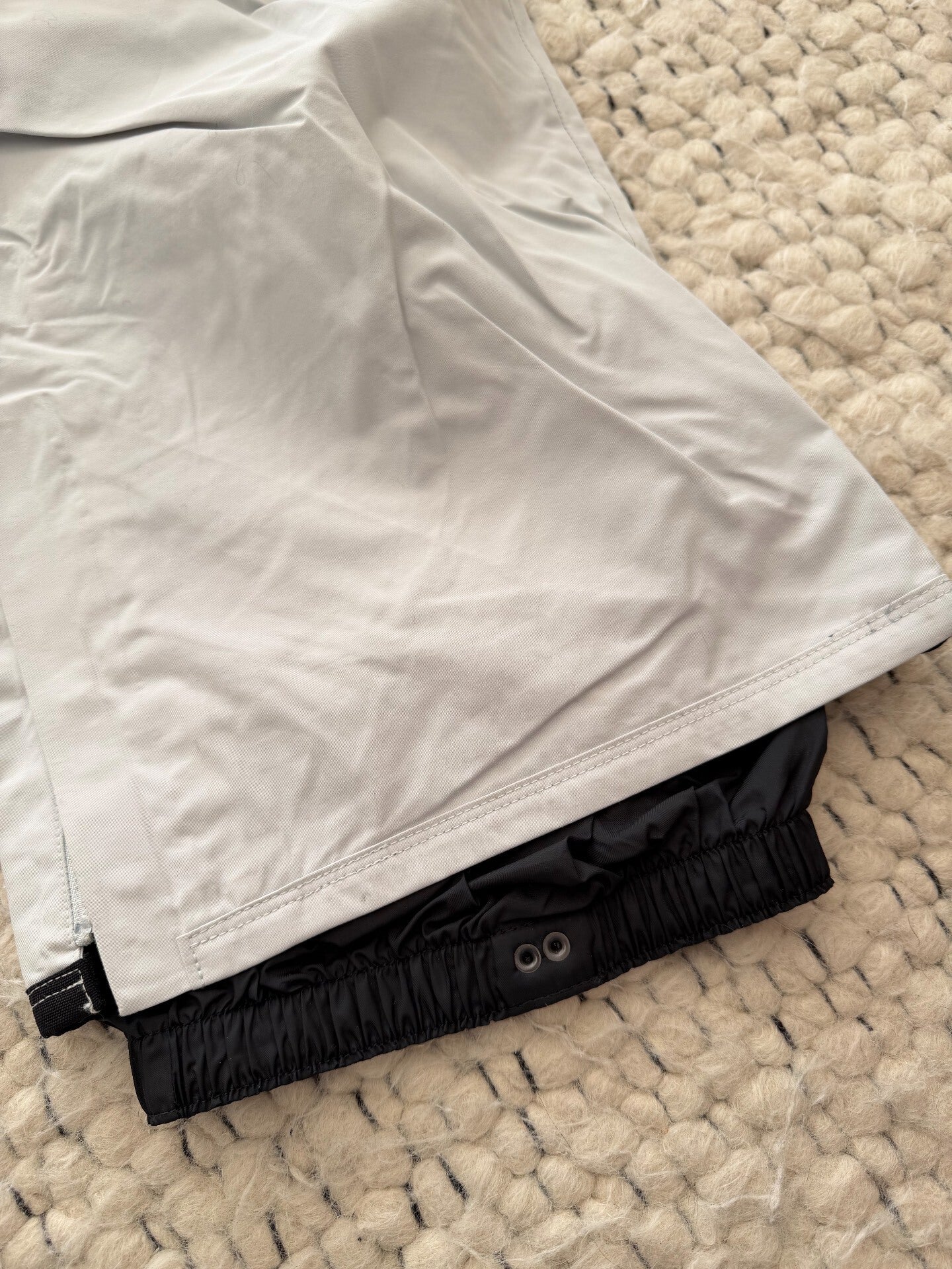 burton 2L AK cyclic bib snow pants