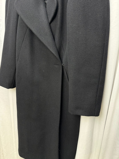 Dries van Noten Round Shoulder Wool Coat