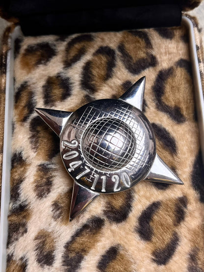 stylish cross pin brooch accessory