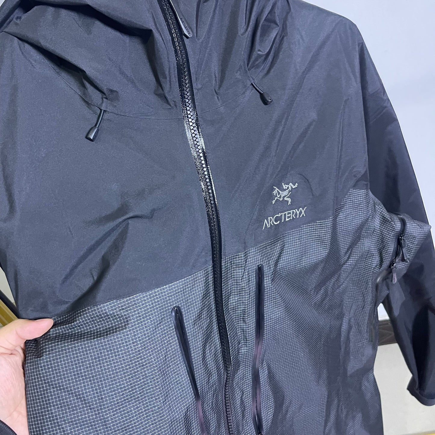 Arcteryx ALPHA Men's Running Jacket