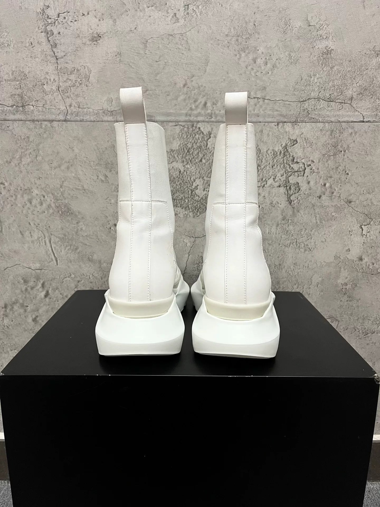 Rick Owens Thick-Soled Chelsea Boots