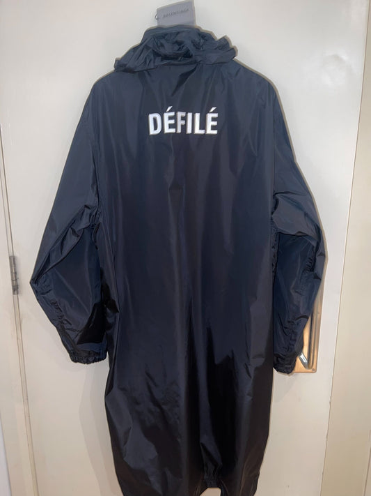 balenciaga défilé waterproof coat with hood