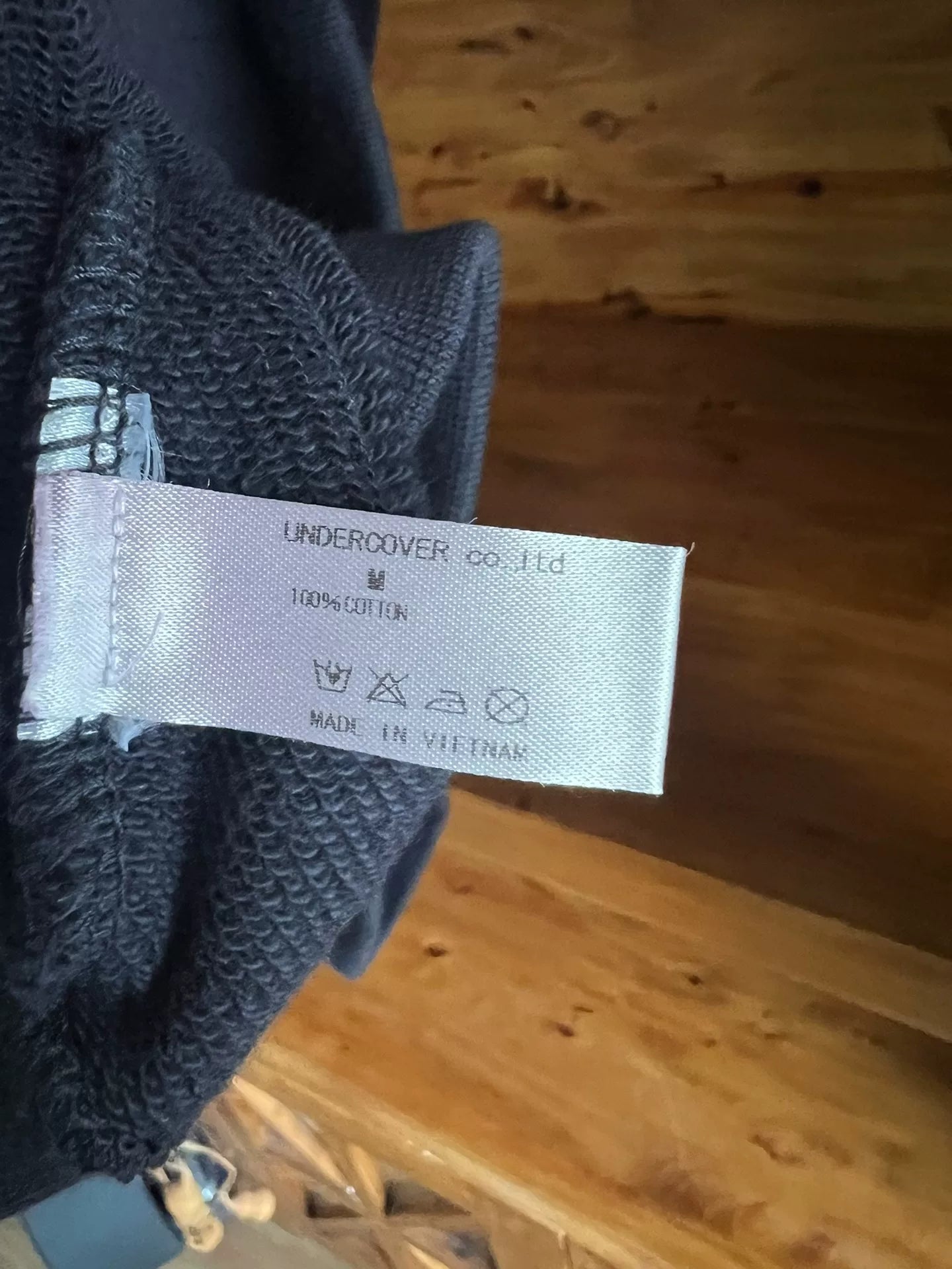 blue floral print cotton sweatshirt