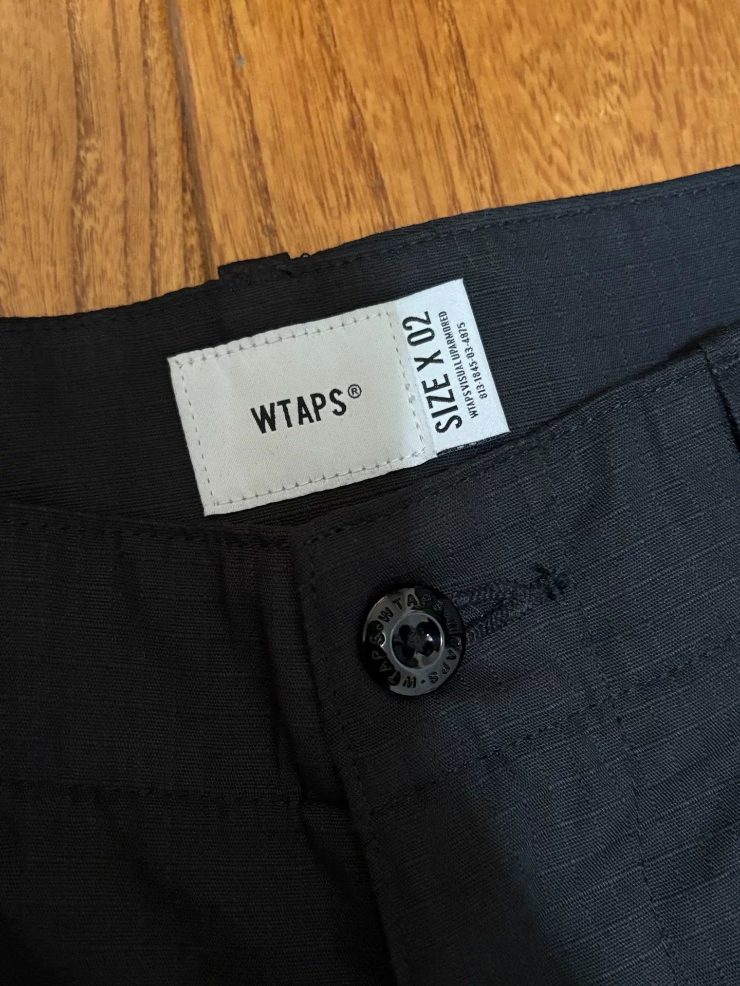 Wtaps 18AW Hong Kong Limited Cargo Shorts