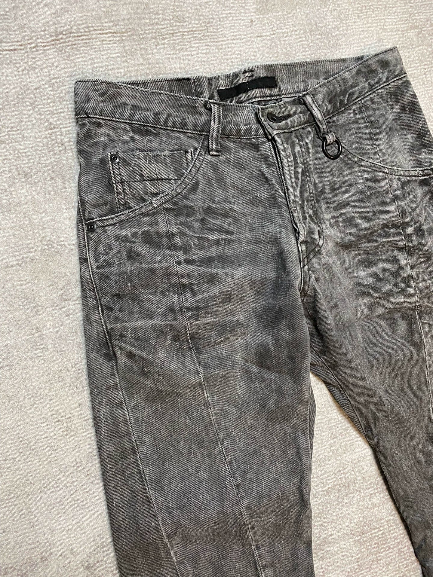 spiraled gray flared pants by julius 7