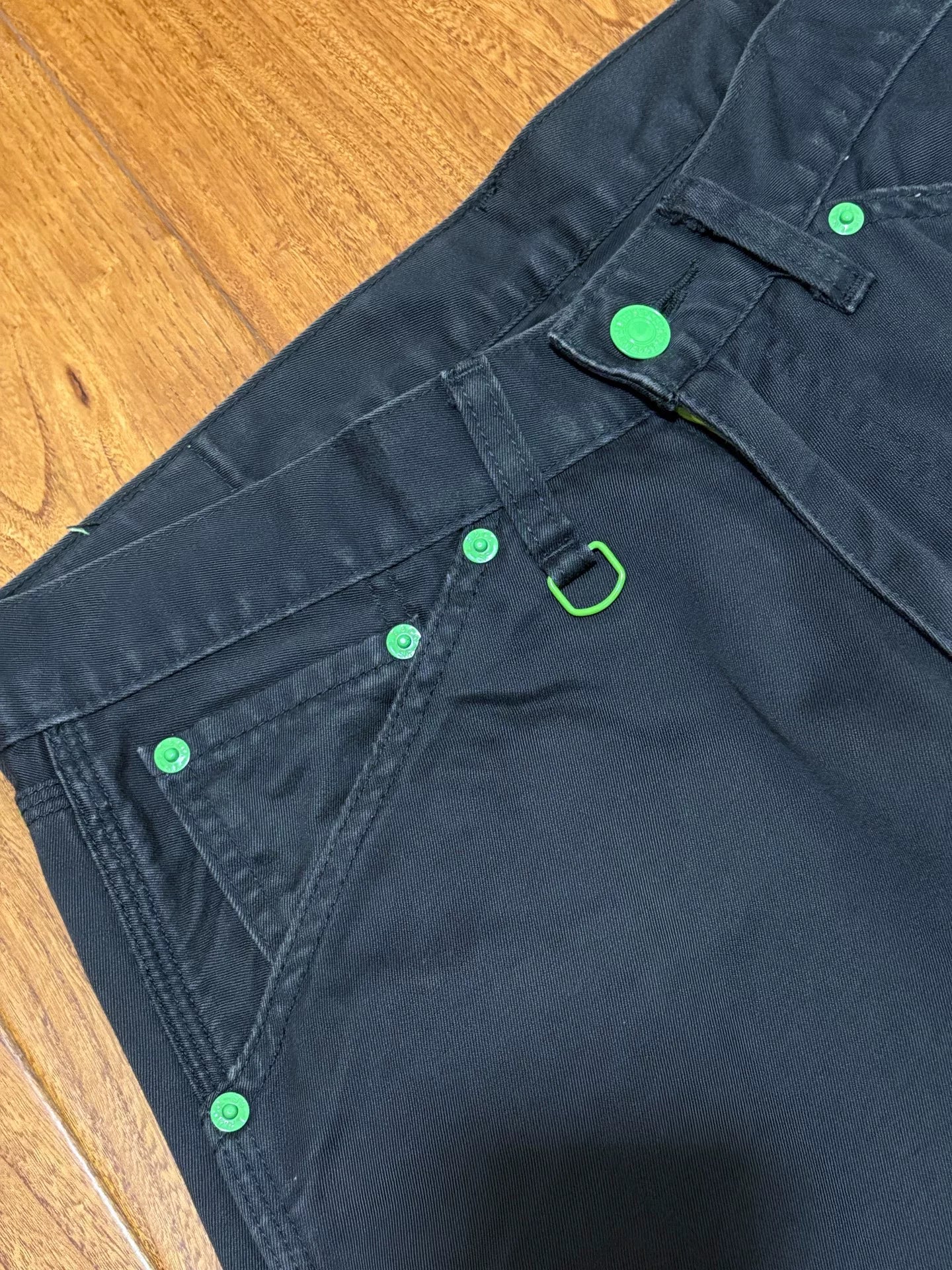 Levis Fenom Chino Cropped Casual Pants