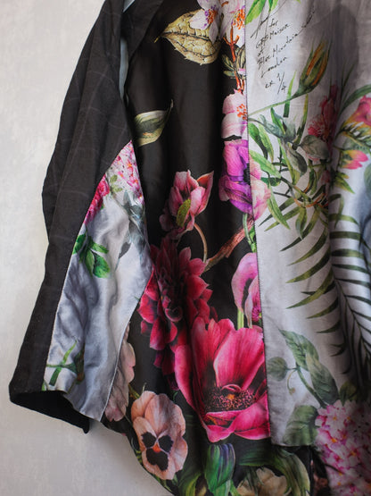 lightweight cashmere checkered vest