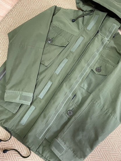 wtaps parasmock jacket with hood and pockets