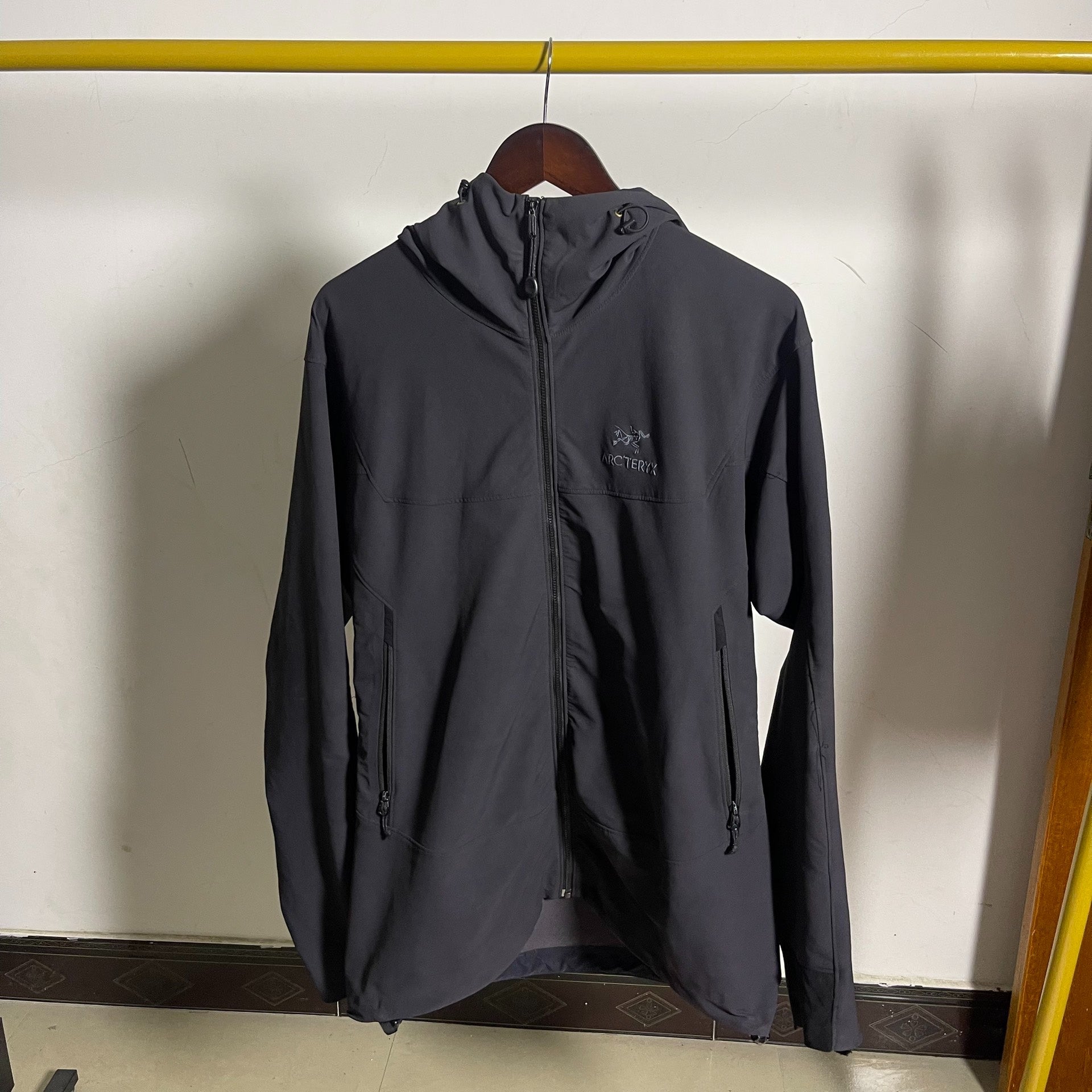 Arcteryx Gamma LT Men's Softshell Jacket