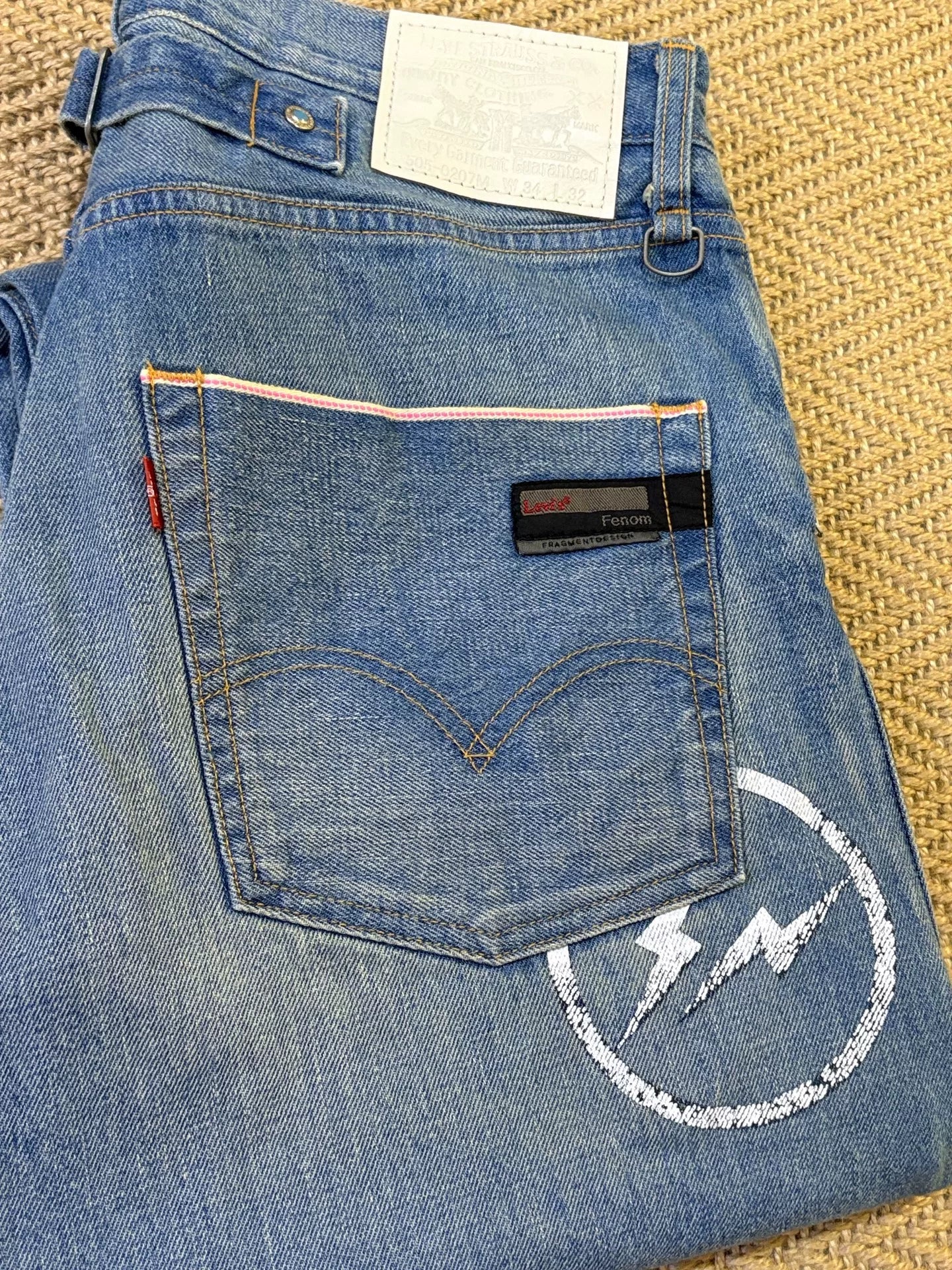 levis fenom turquoise distressed denim pants