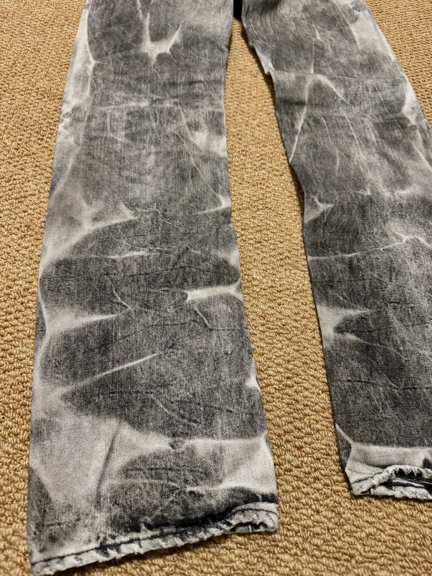 Gray White Tie-Dye Jeans