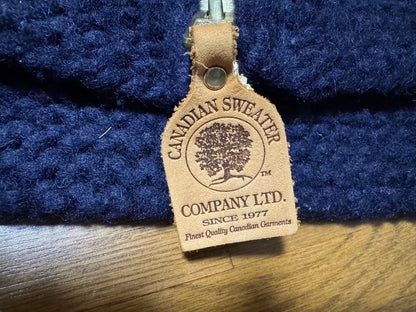 cozy knitted winter vest by SOPHNET.