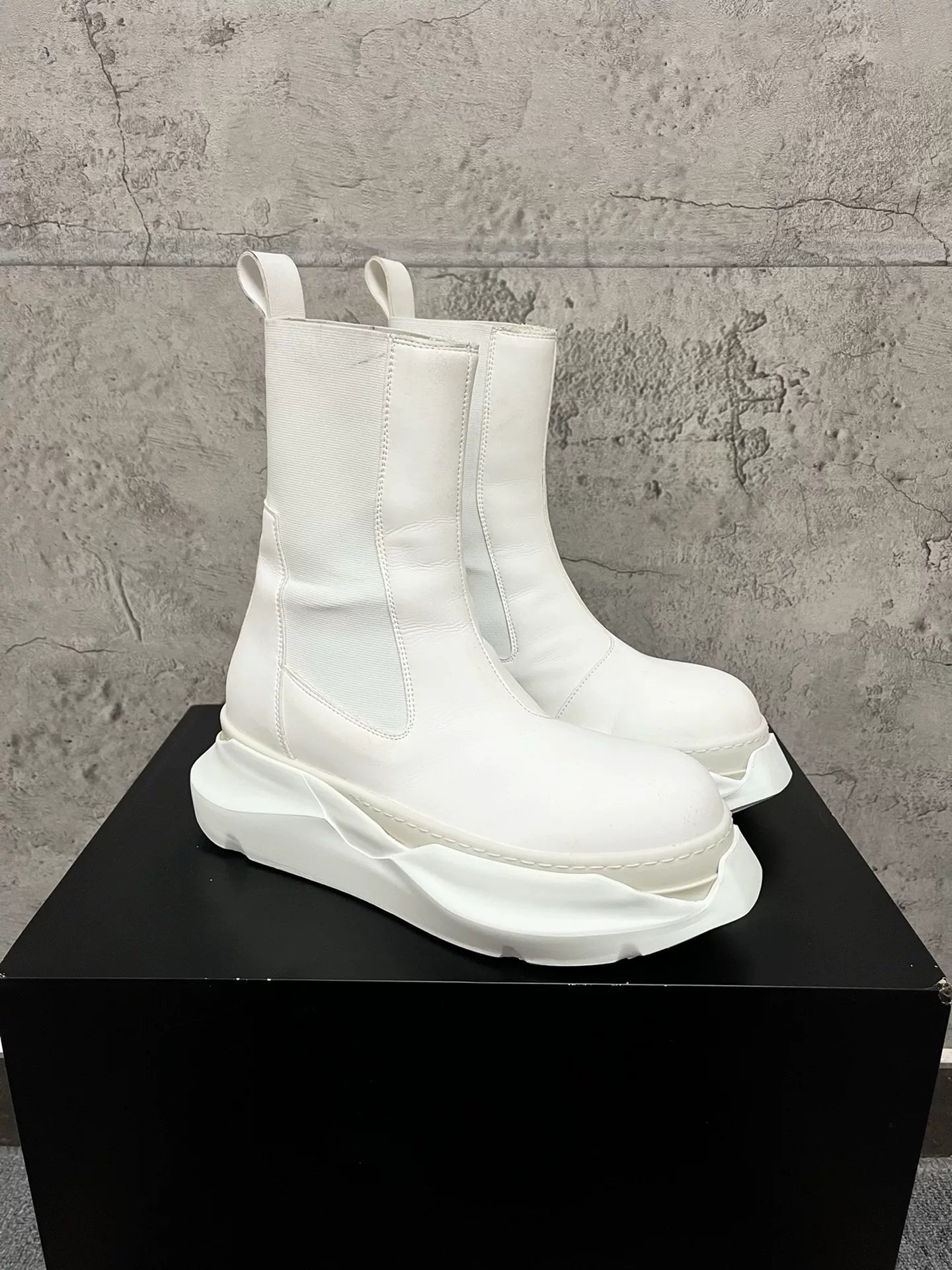 Rick Owens Thick-Soled Chelsea Boots