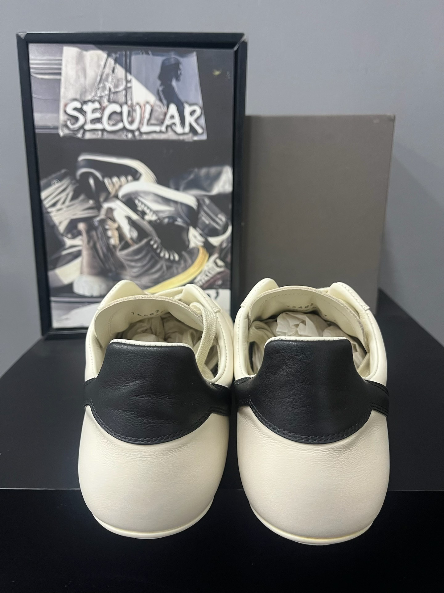 Rick Owens 25FW White Leather Low-Top Trainer