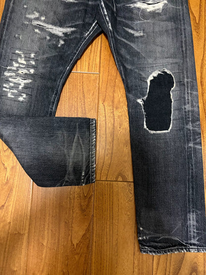 sequel fragment denim pants with distressing