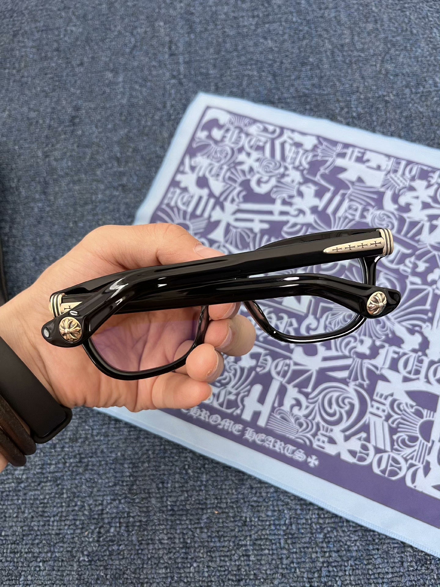 Chrome Hearts DRIPPIN Cross Silver Black Frames