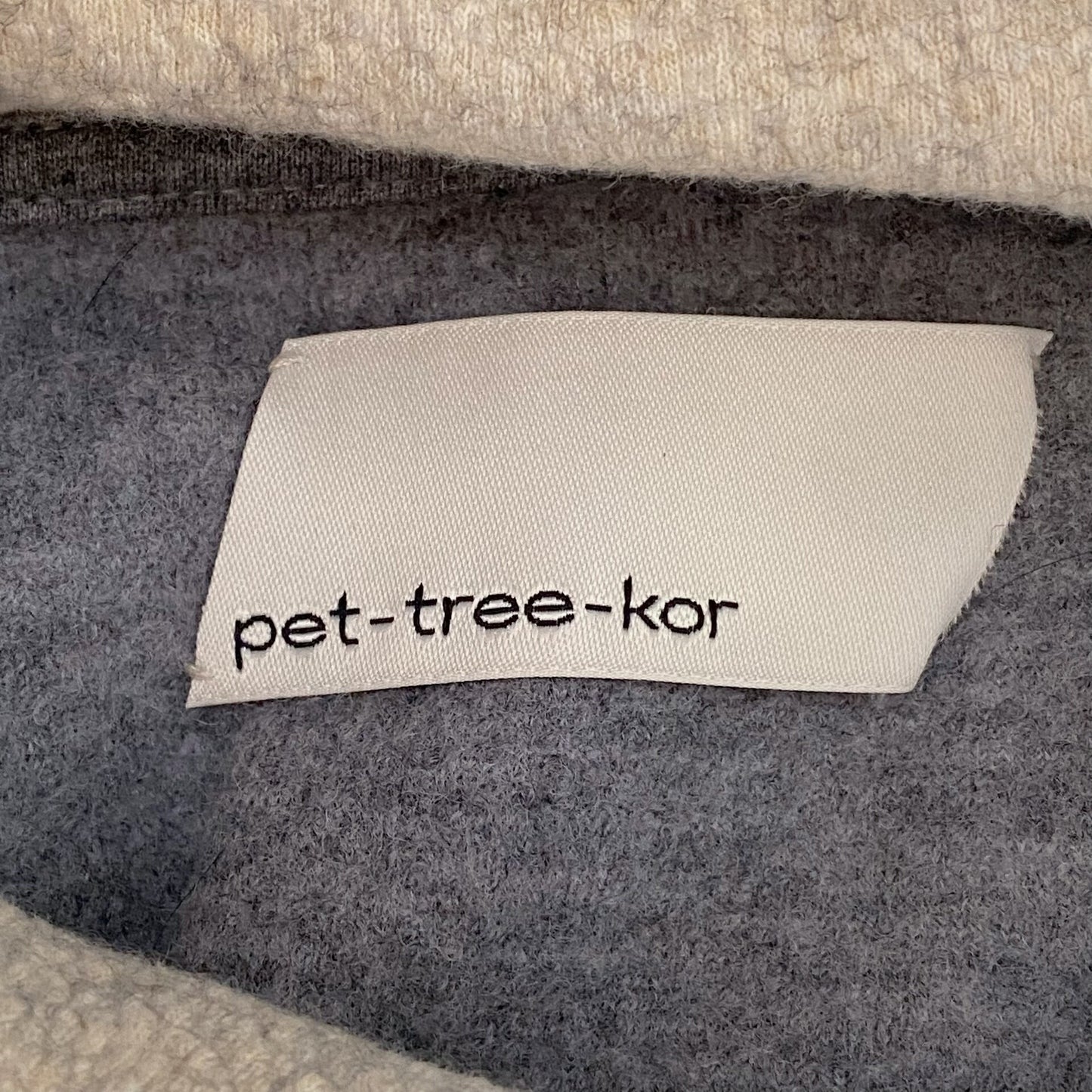 Pet Tree Kor Alfalfa Hoodie in Gray