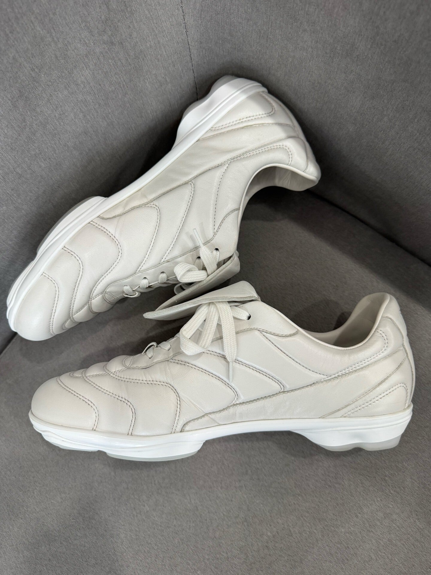 Louis Vuitton White Soccer Shoes Size 42.5