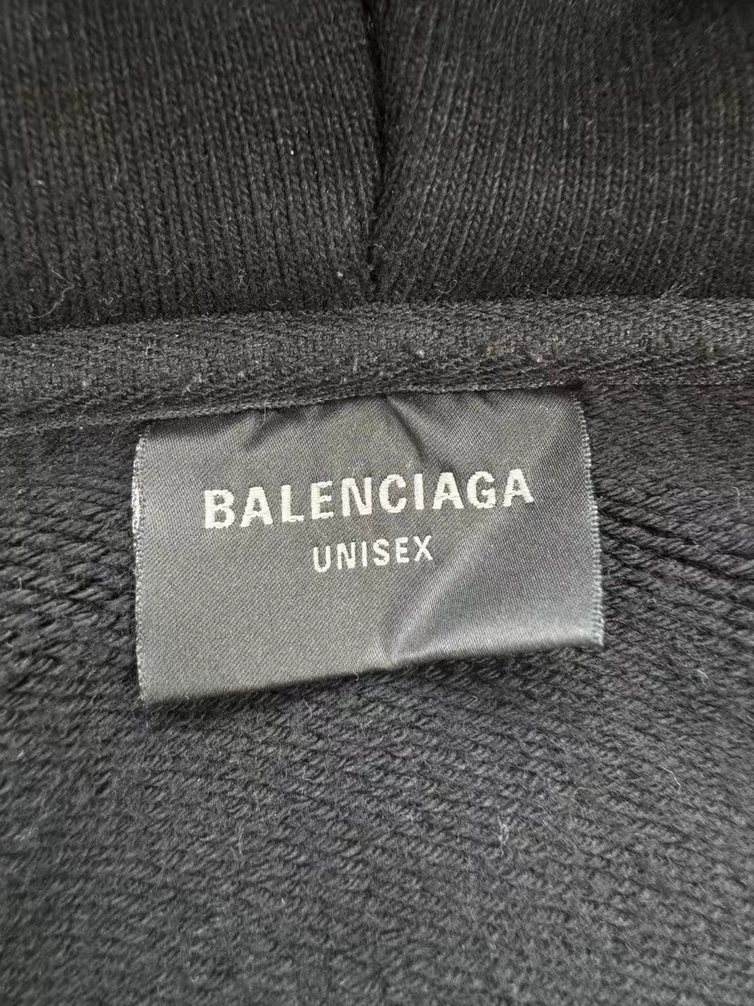 balenciaga paris tower zip-up hoodie