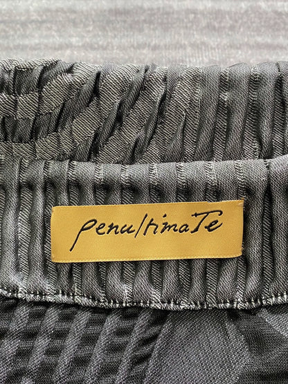 silver wave pattern breathable jacket