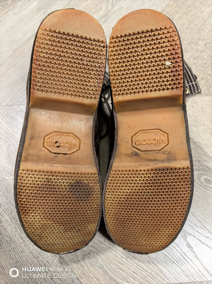 visvim decoy duck boots in brown color