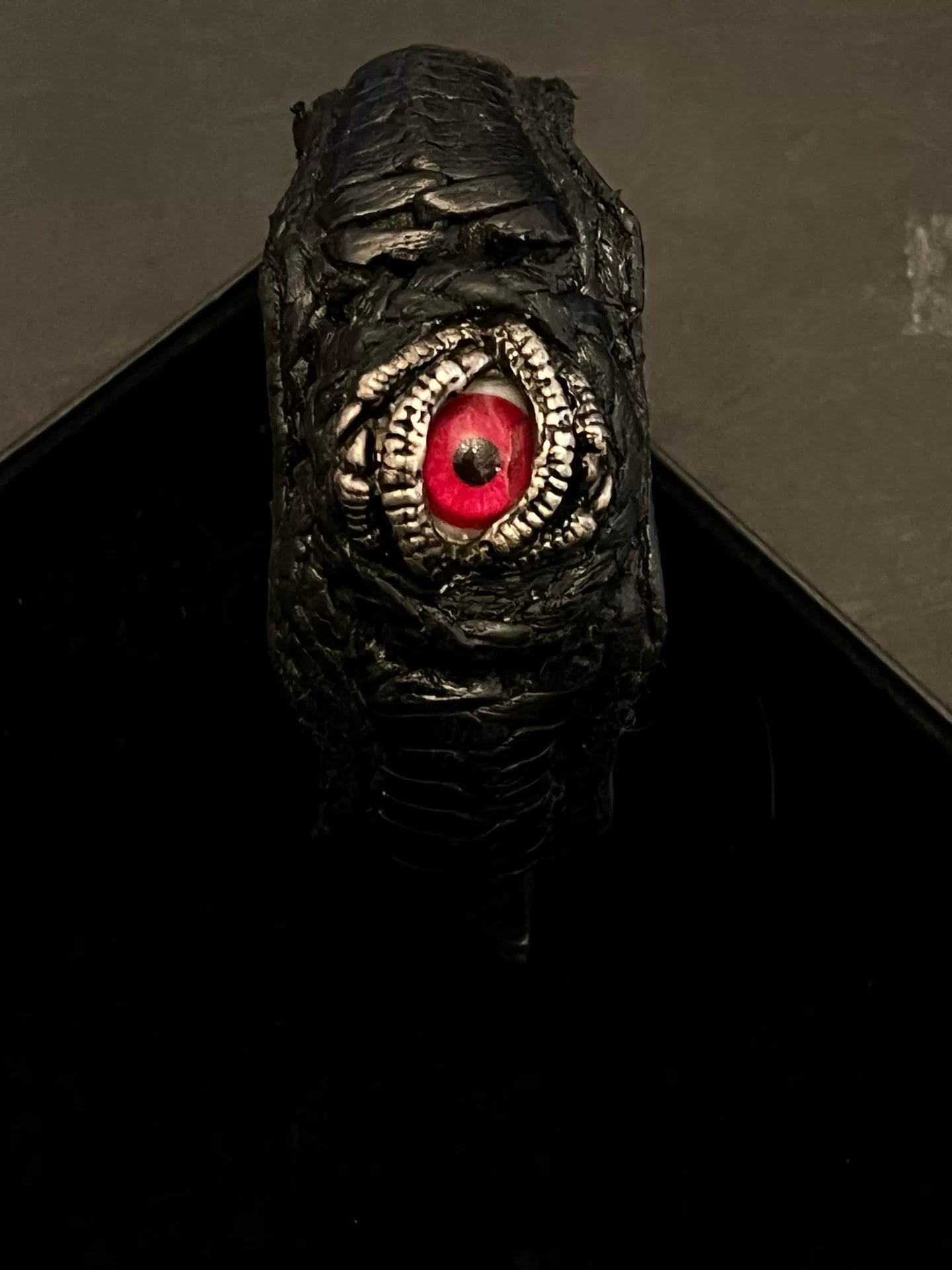 unique kmrii eye bracelet accessory