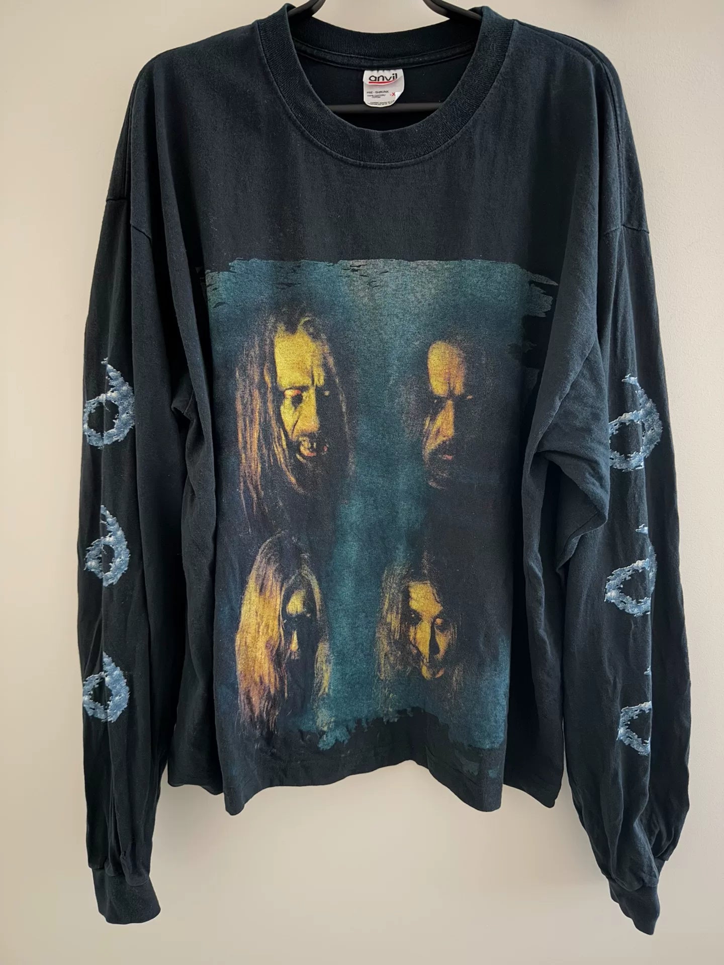 vintage six feet under long sleeve tee