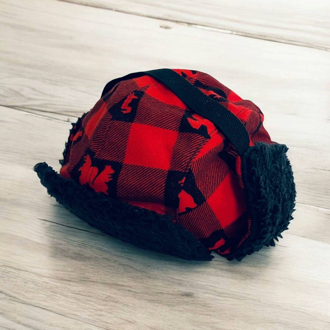 classic red checkered pilot hat