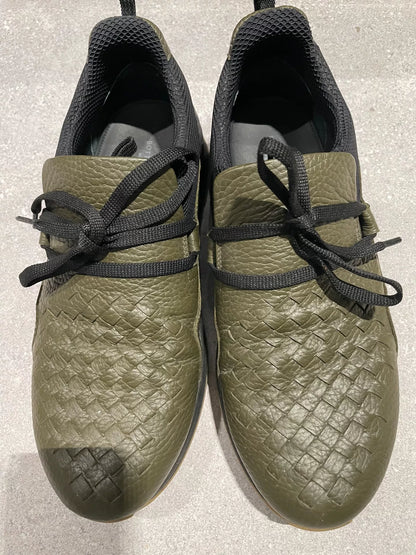 Bottega Veneta Men's Casual Shoes Size 40