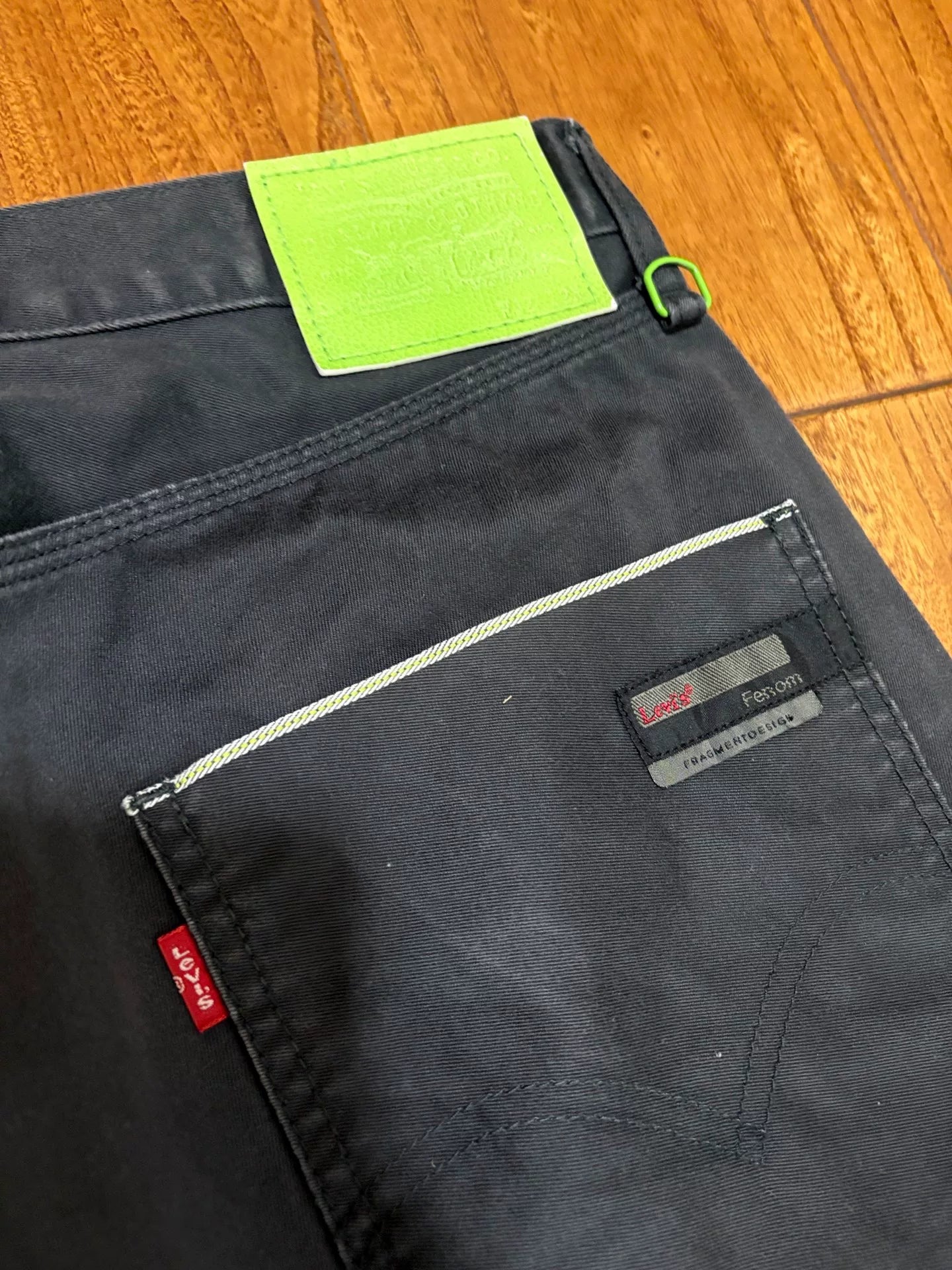 Levis Fenom Chino Cropped Casual Pants
