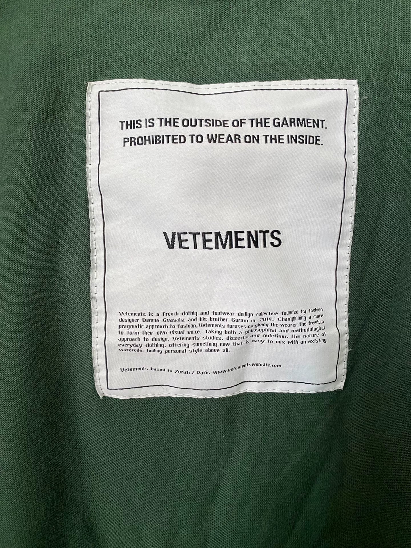 vetements long sleeve logo sweatshirt
